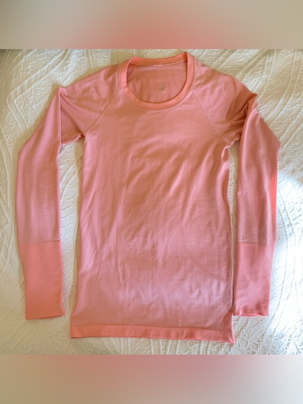 Lululemon Swiftly Tech Hip Length Dew Pink Size 4